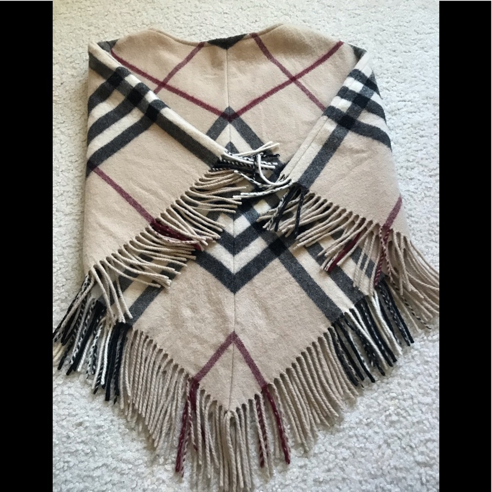 Euc Burberry vintage nova check poncho - Picture 7 of 8